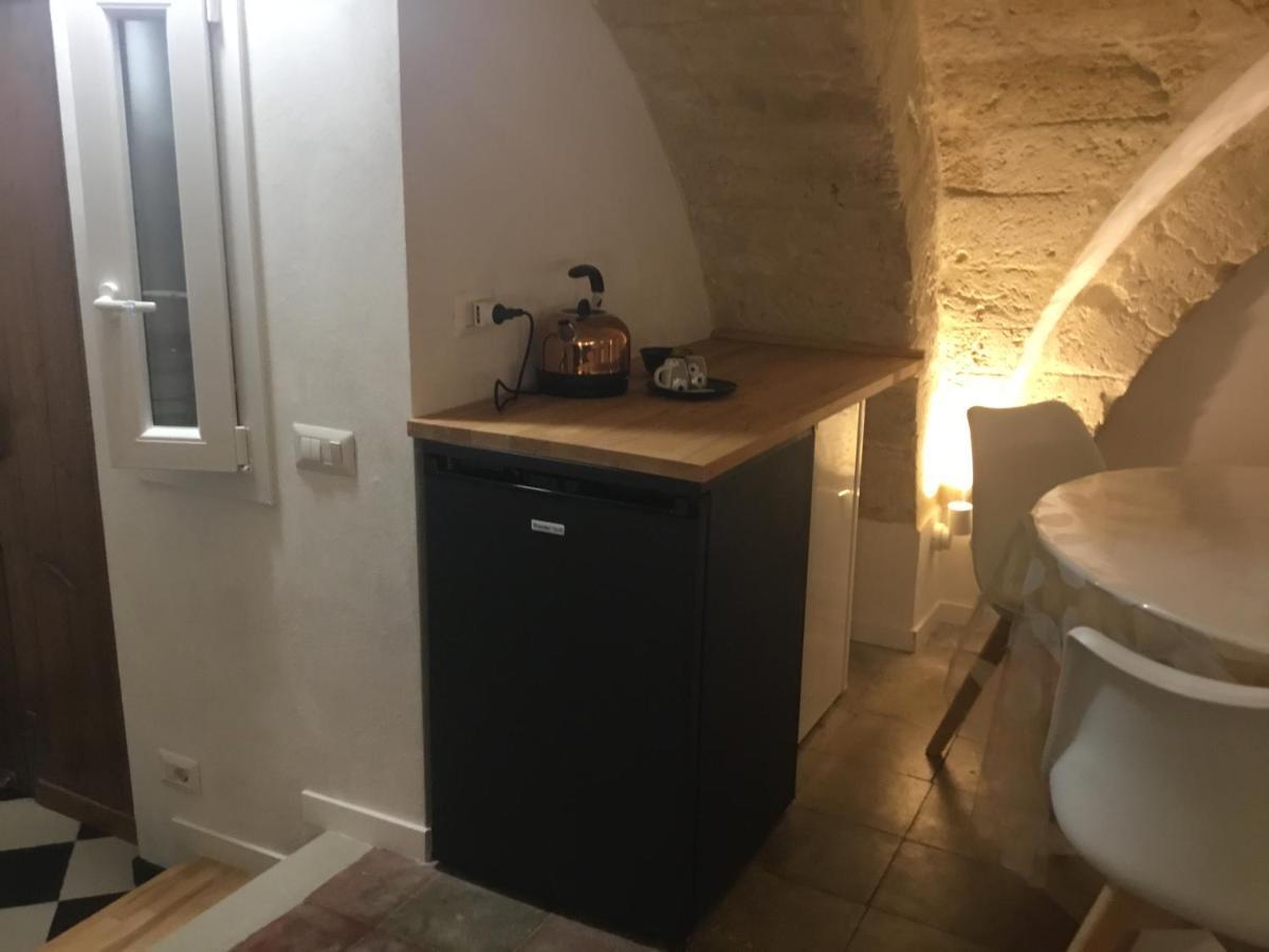 Flos Bari Exteriör bild