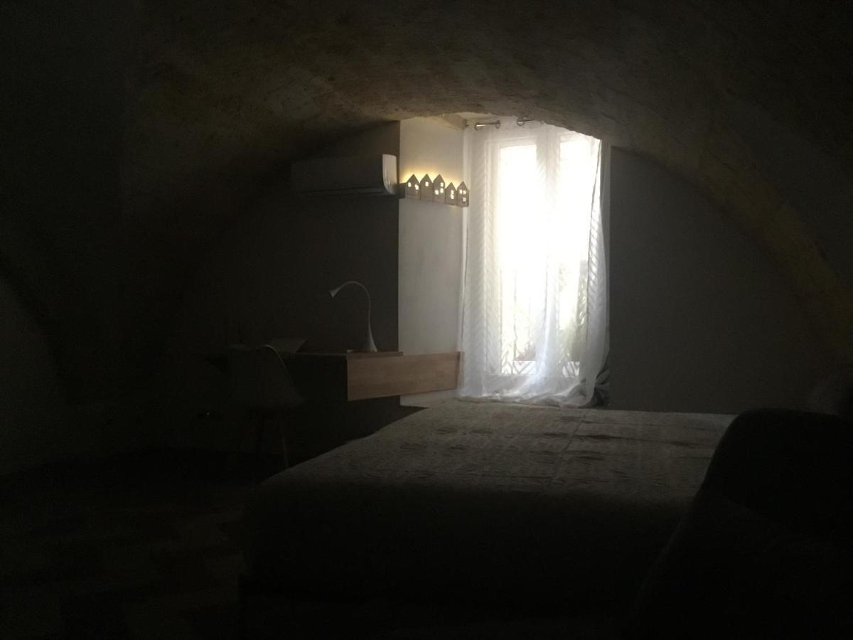 Flos Bari Exteriör bild