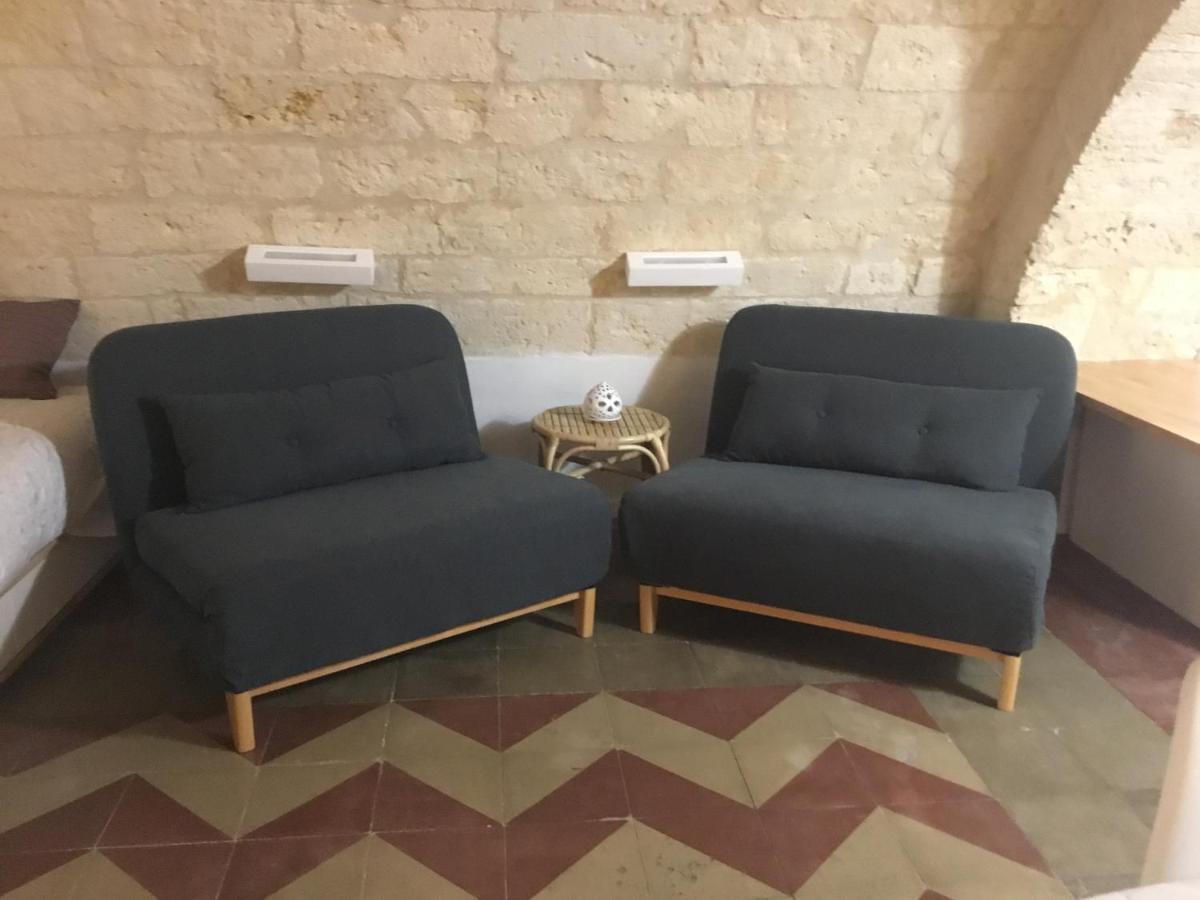 Flos Bari Exteriör bild