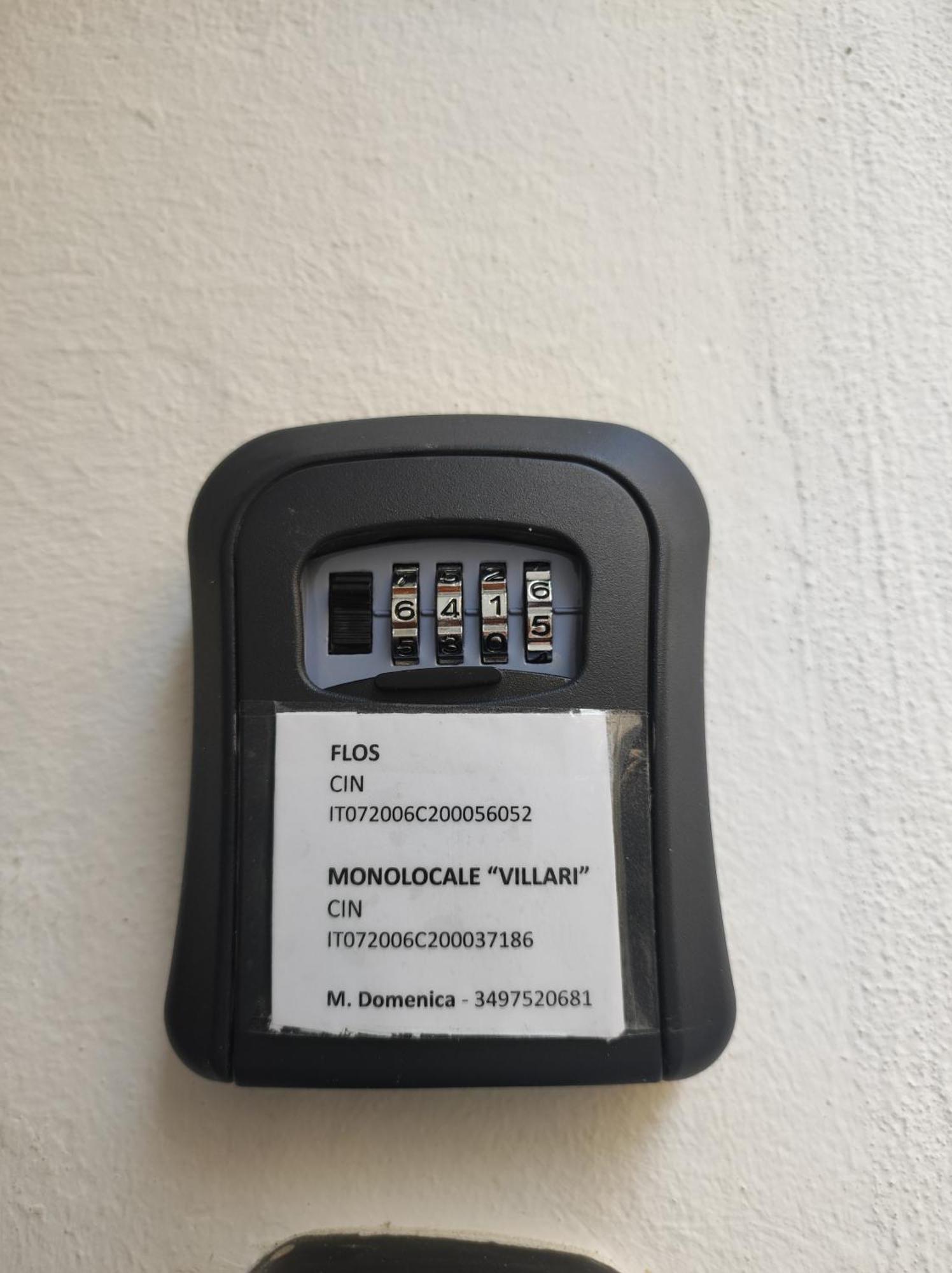Flos Bari Exteriör bild